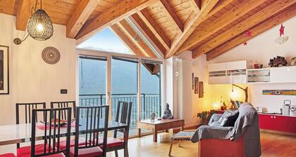 Apartment 'Casa Vacanze Il Mandala' with Mountain View, Garden & Wi-Fi