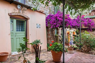 Holiday Home 'Case Saponara' with Sea View, Terrace & Wi-Fi