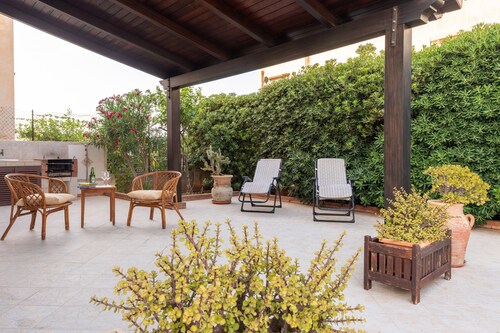 Villa 'Brezza di Limoni' close to the Sea with Terraces & A/C