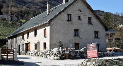 Appartement "Doudou Vercors" avec Wi-Fi & terrasse