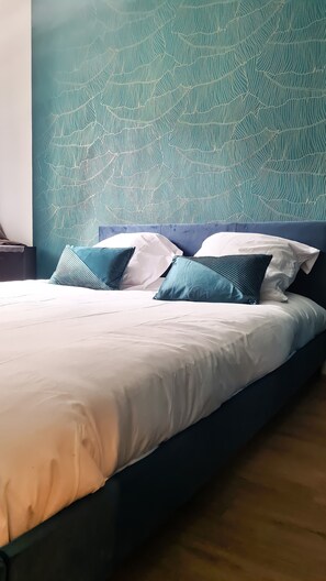 1 chambre, bureau, fer et planche à repasser, Wi-Fi gratuit