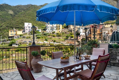 Apartment "Aurora" with Terrace and Wi-Fi