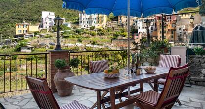 Apartment "Aurora" with Terrace and Wi-Fi