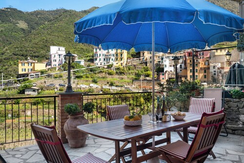 Apartment "Aurora" with Terrace & Wi-Fi