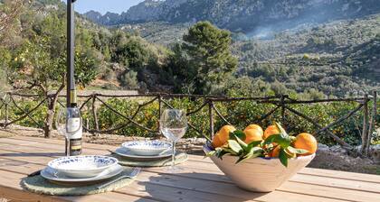 Holiday Home 'Se Taulera' with Mountain View, Garden, Terraces & Wi-Fi