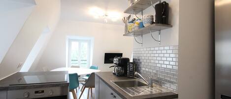 Køleskab, mikrobølgeovn, ovn, opvaskemaskine