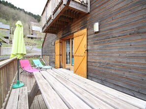 Property grounds - Mont-Dore: 4-bedroom chalet with garage and terrace (Mont-Dore)