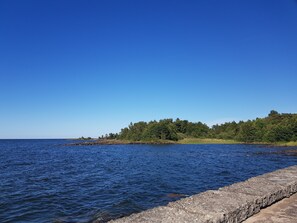 In Strandnähe, Liegestühle