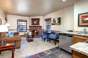 Interior - KBM Resorts: Walk to Slopes, Near Old Town Cbi-104 (Park City)