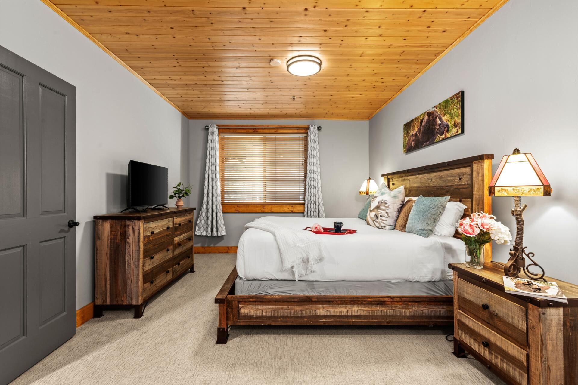 Condo (4 Bedrooms) | 4 bedrooms, down comforters, laptop workspace, iron/ironing board