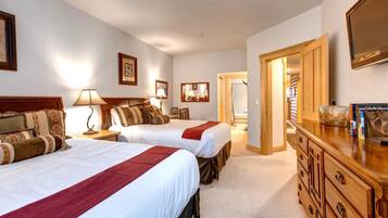 Condo (2 Bedrooms) | 2 bedrooms, individually decorated, individually furnished