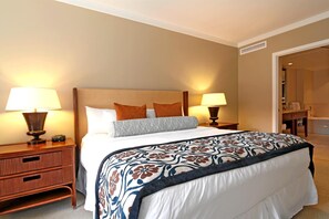 2 habitaciones, tabla de planchar con plancha y cunas gratuitas 