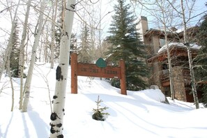 開放式客房 (4 Bedrooms) | 住宿設施服務