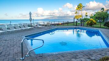 Huoneisto, lanai (NAP-A25) | Uima-allas | Ulkouima-allas