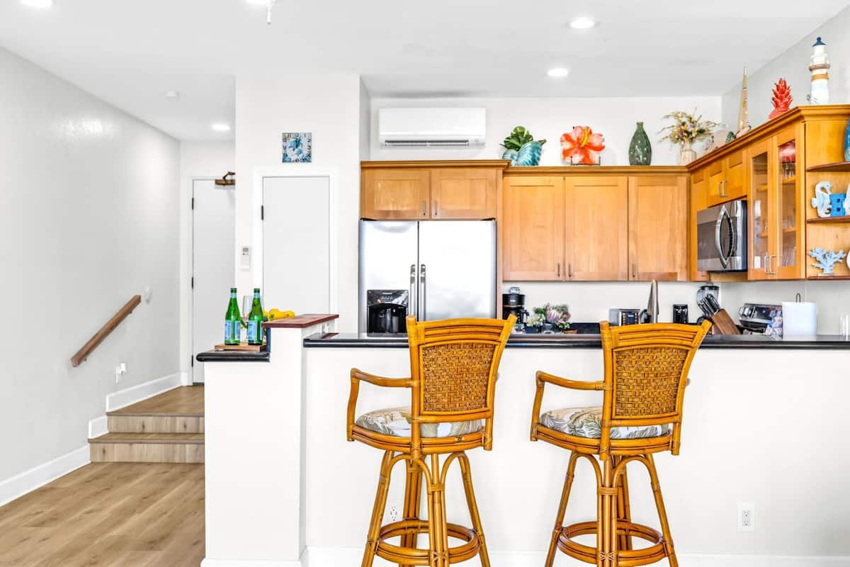 Condo (4 Bedrooms) | Front of property