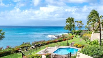 Condo, 2 Bedrooms, Balcony, Oceanfront (NAP-C43) | Terrace/patio