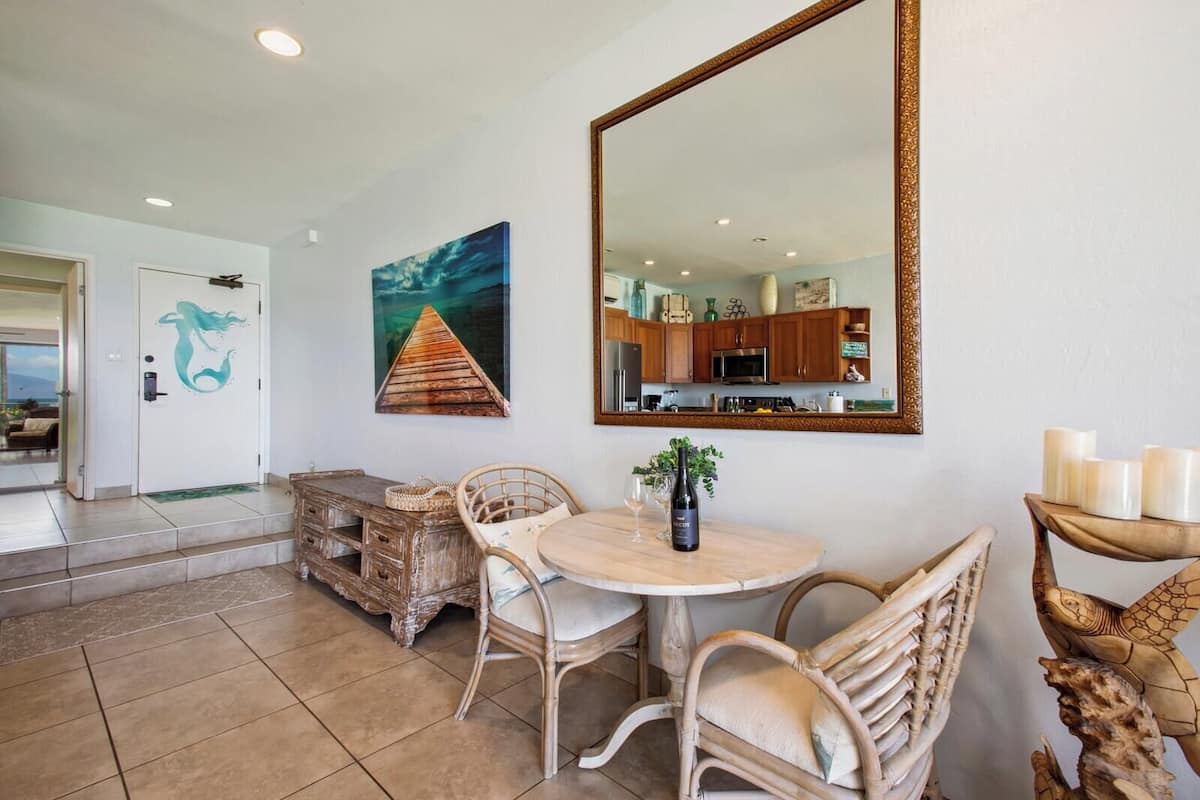 Condo (5 Bedrooms) | Front of property