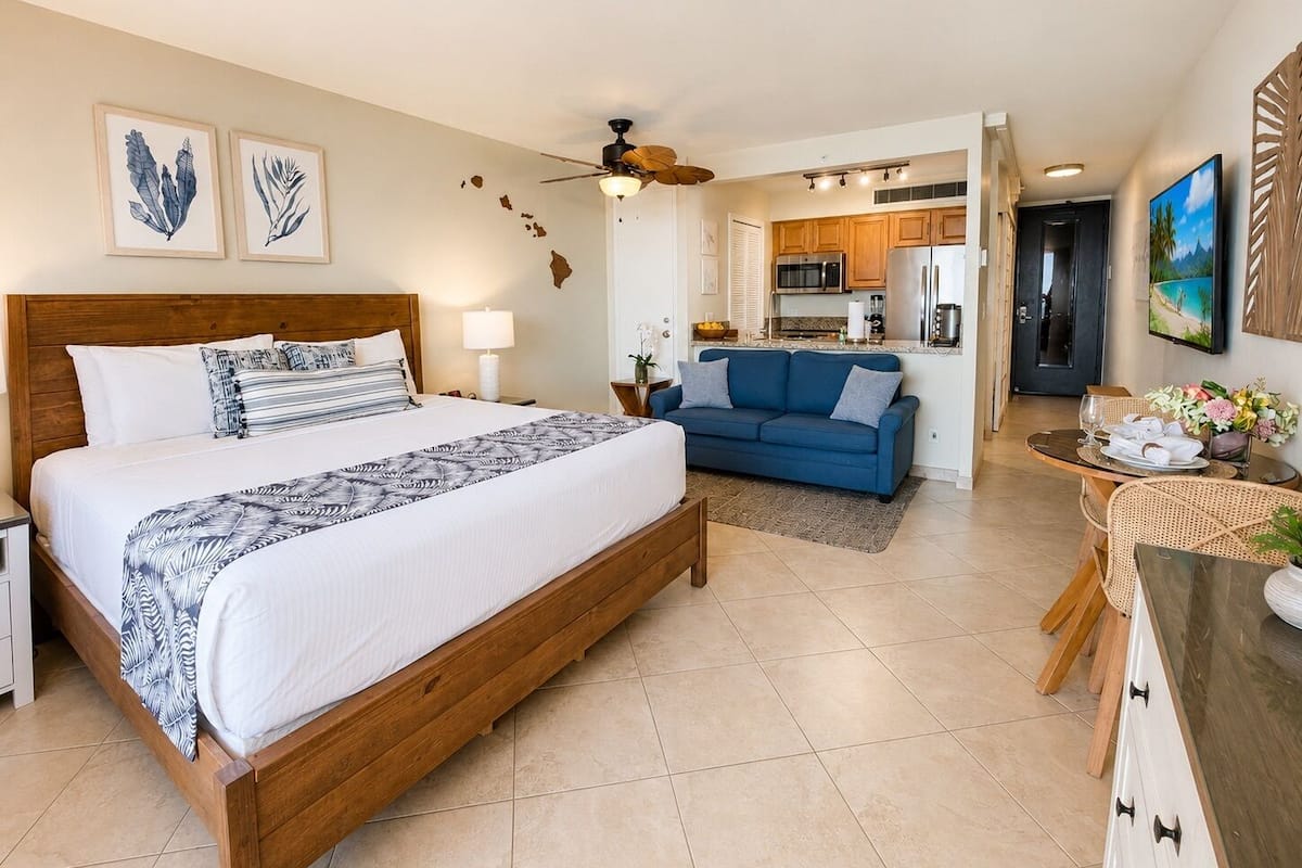 Condo (0 Bedroom) | 2 bedrooms, premium bedding, iron/ironing board, free cribs/infant beds