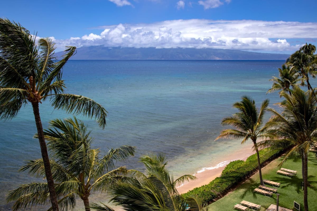 Condo (6 Bedrooms) | Front of property