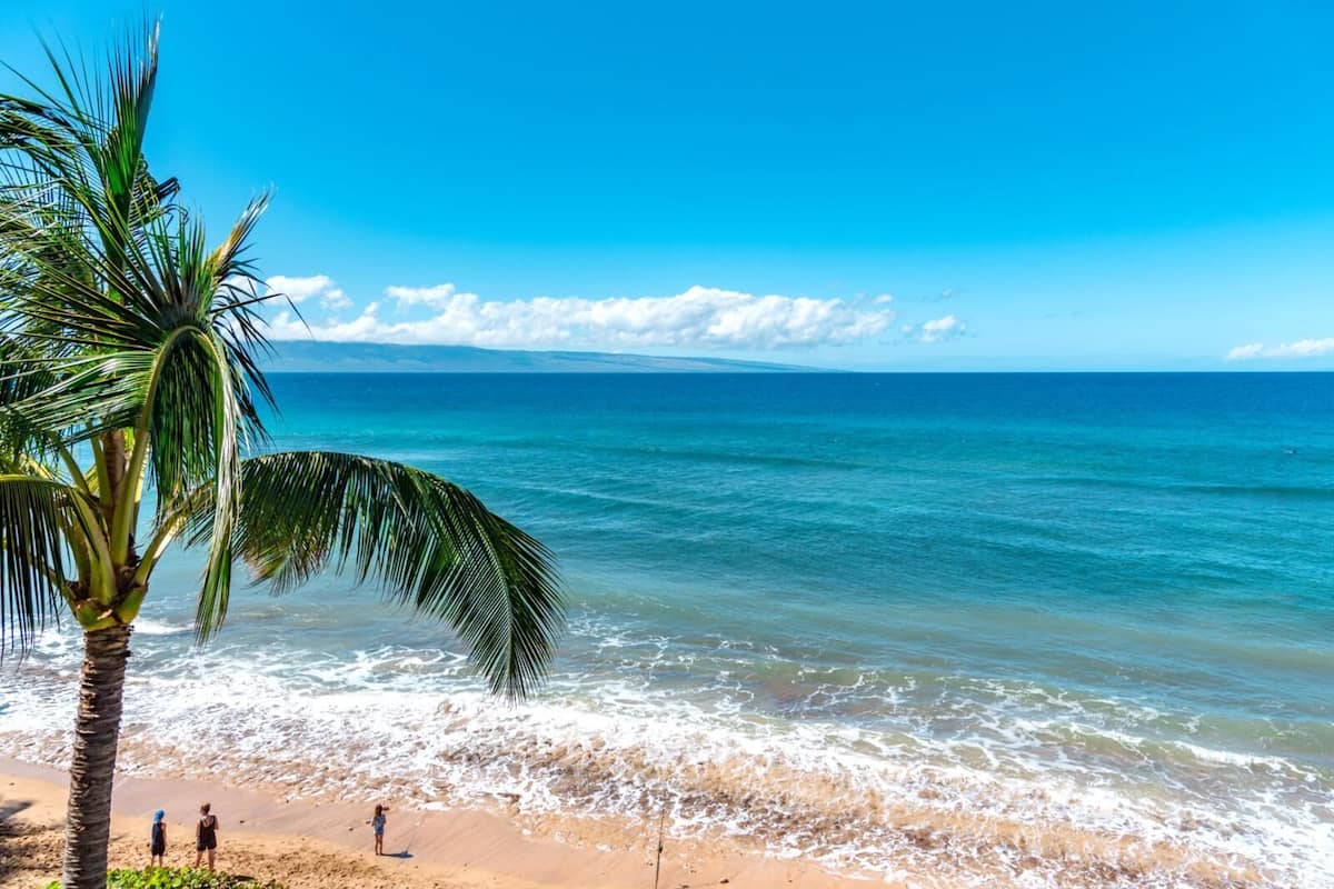 Condo (4 Bedrooms) | Front of property