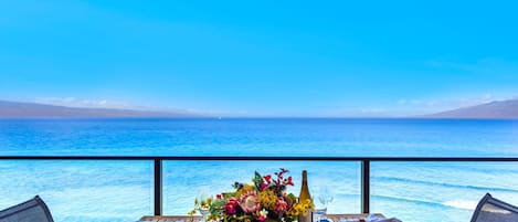 Huvila, 5 makuuhuonetta (Oceanfront, Sleeps 14 (ML-3482)) | Terassi/patio
