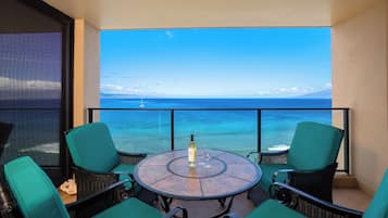 Condo, 2 Bedrooms, Balcony, Oceanfront (MAH-1219) | Terrace/patio