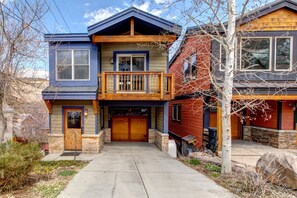 Entrada de la propiedad