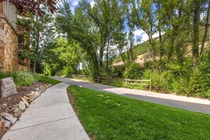 Condo (3 Bedrooms) | Exterior