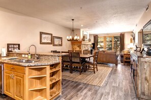 Condo (3 Bedrooms) | Dining - Town Pointe 3 BedroomsTPC-102C by KBM (Park City)