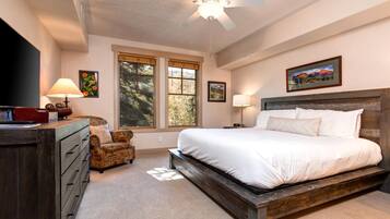 Condo (3 Bedrooms) | 3 bedrooms, individually decorated, individually furnished