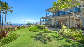 Condo (2 Bedrooms) | Exterior