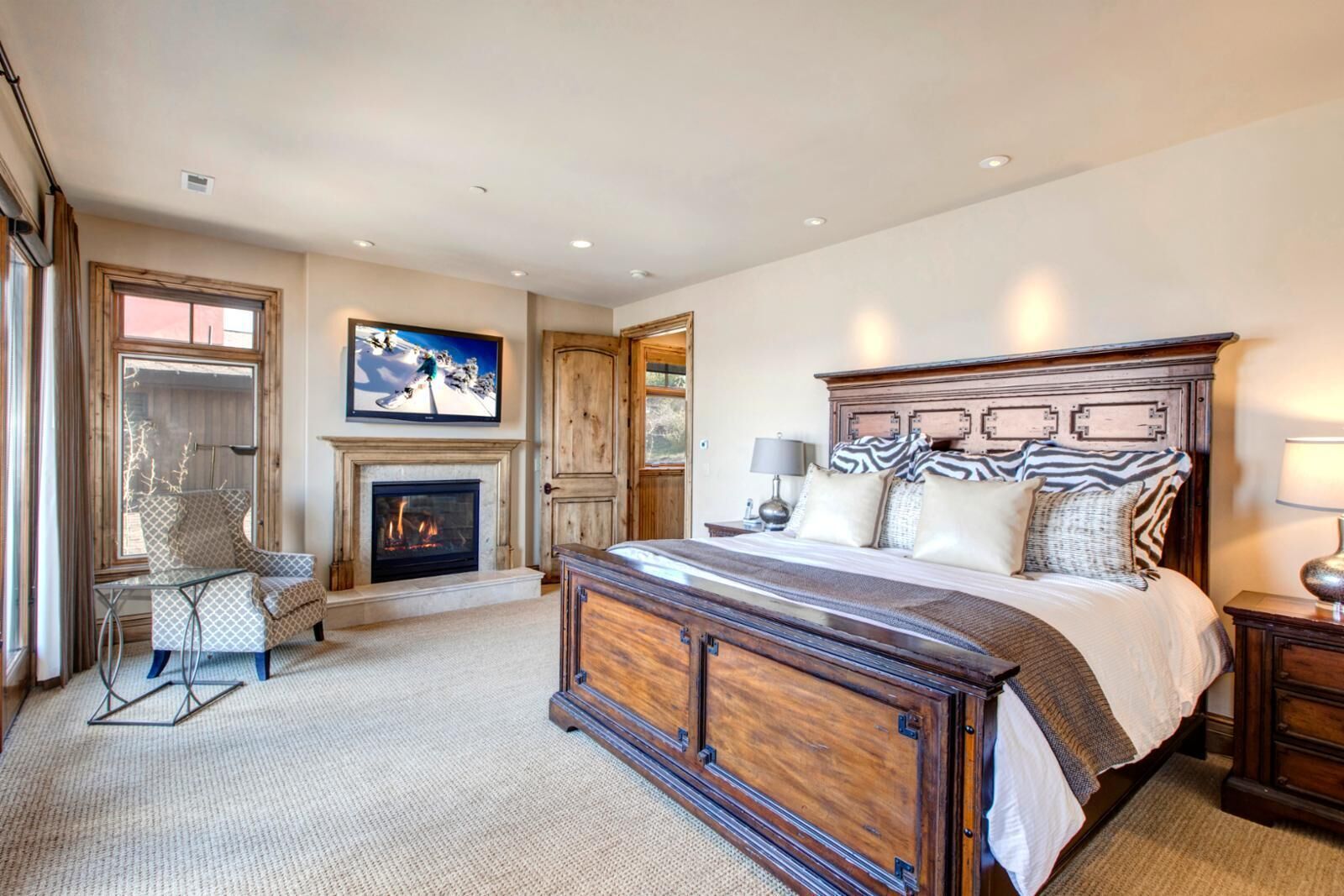 Studio (4 Bedrooms) | 4 bilik tidur, gebar bulu kapas, ruang kerja komputer riba 