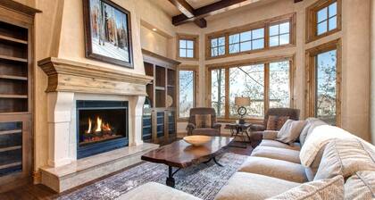 Vintage On The Strand 4 Bedrooms VIN-17 by KBM