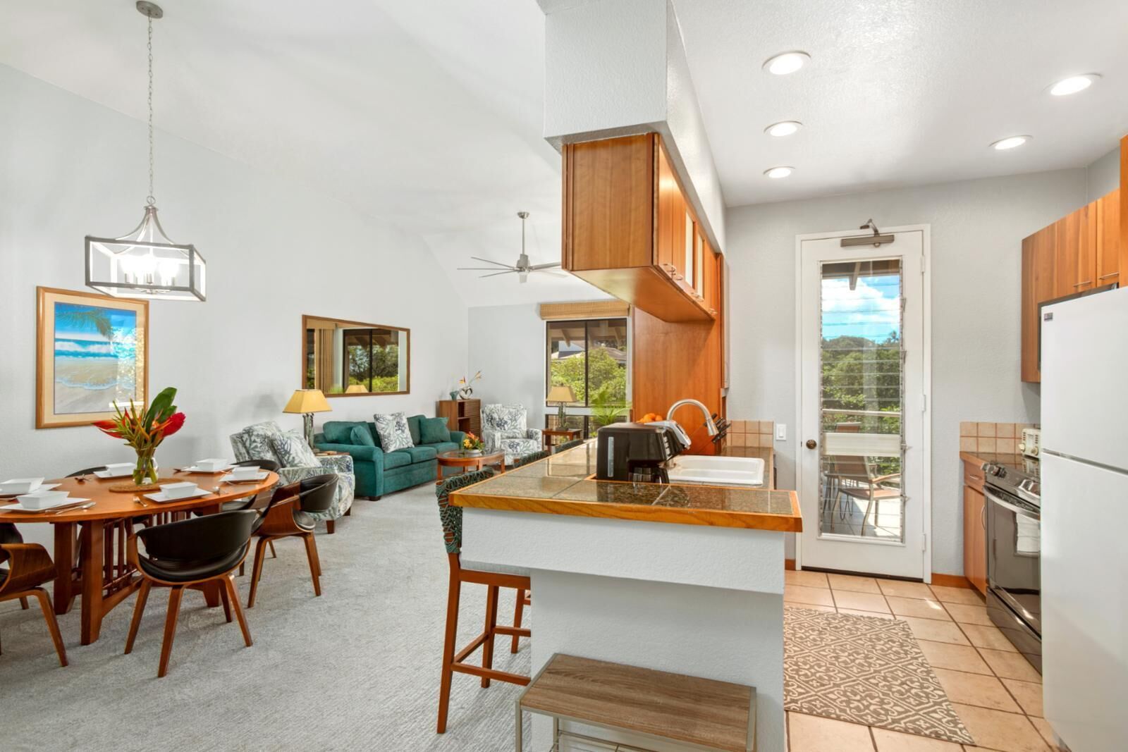 Villa, 6 Bedrooms (Ocean View, Sleeps 16 (ML-3782)) | Dining