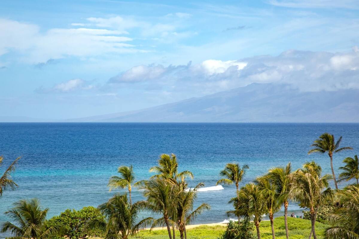 Condo (2 Bedrooms) | Front of property