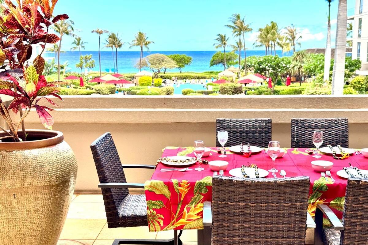 Villa, 2 Bedrooms, Penyaman udara, Partial Ocean View (Oceanfront, Sleeps 6 (HKH-229)) | Balkoni