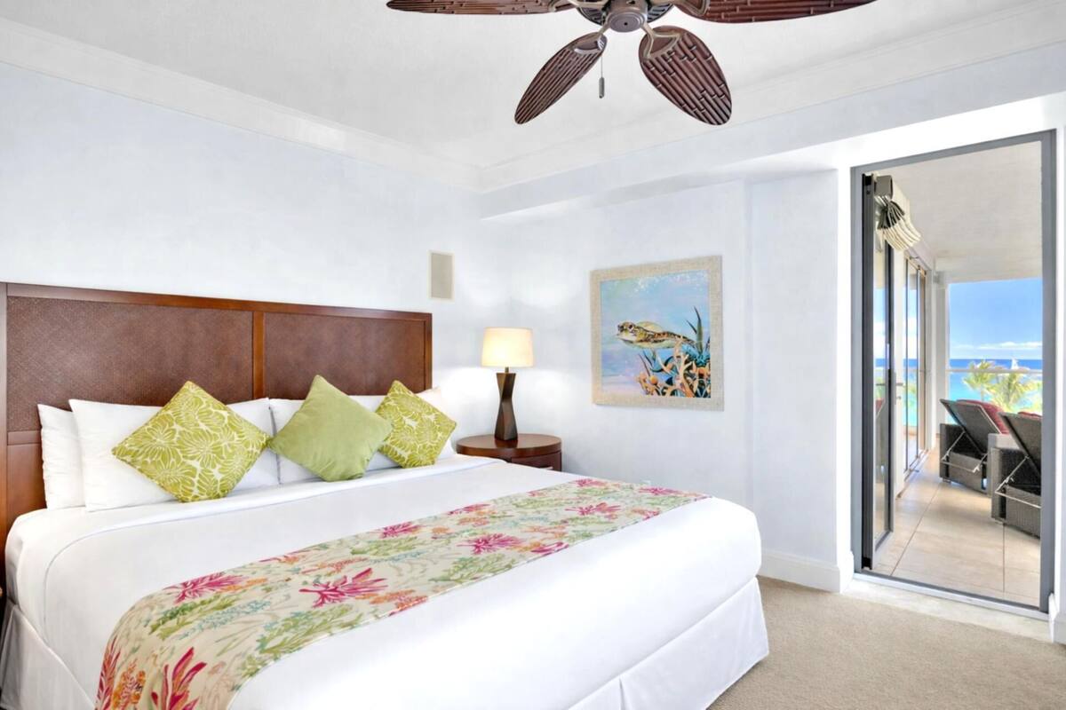Villa, 3 Bedrooms, Penyaman udara, Ocean View (Oceanfront, Sleeps 8 (HKH-550)) | 3 bilik tidur, peralatan tempat tidur premium 
