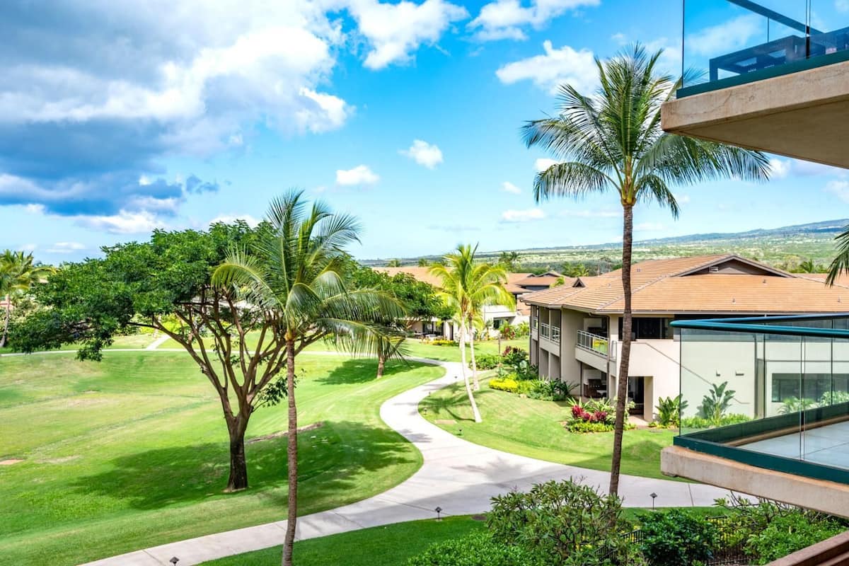 Condo, 1 Bedroom, Air conditioning, Ocean View (1 Bedroom HKH-338) | Front of property