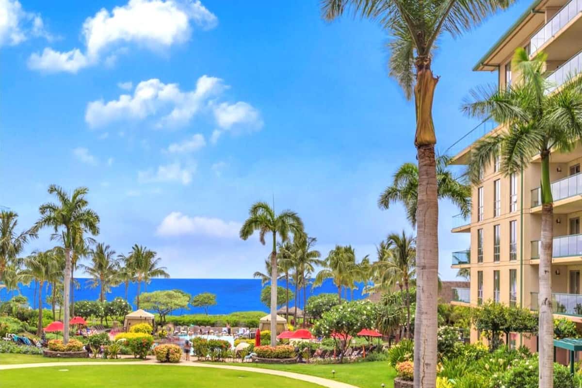 Condo, 2 Bedrooms, Air conditioning, Partial Ocean View (2 Bedrooms HKH-229) | Front of property