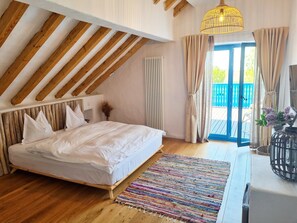 Studiosuite – deluxe | Sengetøy av topp kvalitet, minibar, individuelt dekorert og lydisolert