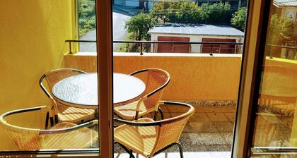 Cheerful 7 bedroomed floor, own kitchen and Bathroom