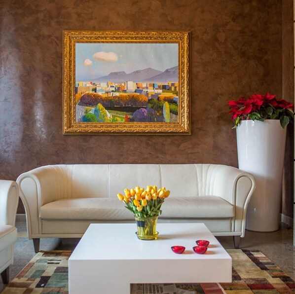 Sala de estar en el lobby