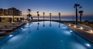 Exterior - AMIRA LUXURY RESORT & SPA (Rethymno)