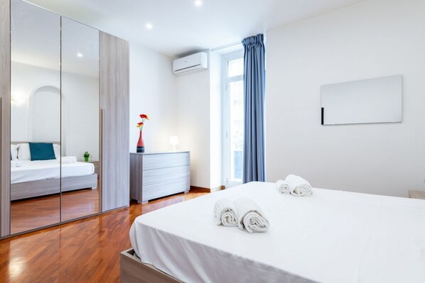 1 chambre, fer et planche à repasser, Wi-Fi, draps fournis