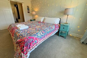 3 bedrooms, free WiFi, bed sheets