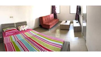 1 bedroom, iron/ironing board, free WiFi, bed sheets