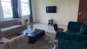 Living area - Stay.Plus Lukiki Apartment Nyali (Mombasa)