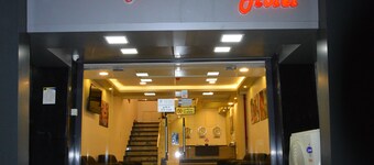 Royal Inn Residence