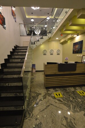 Reception - Royal Inn Residence (Cairo)
