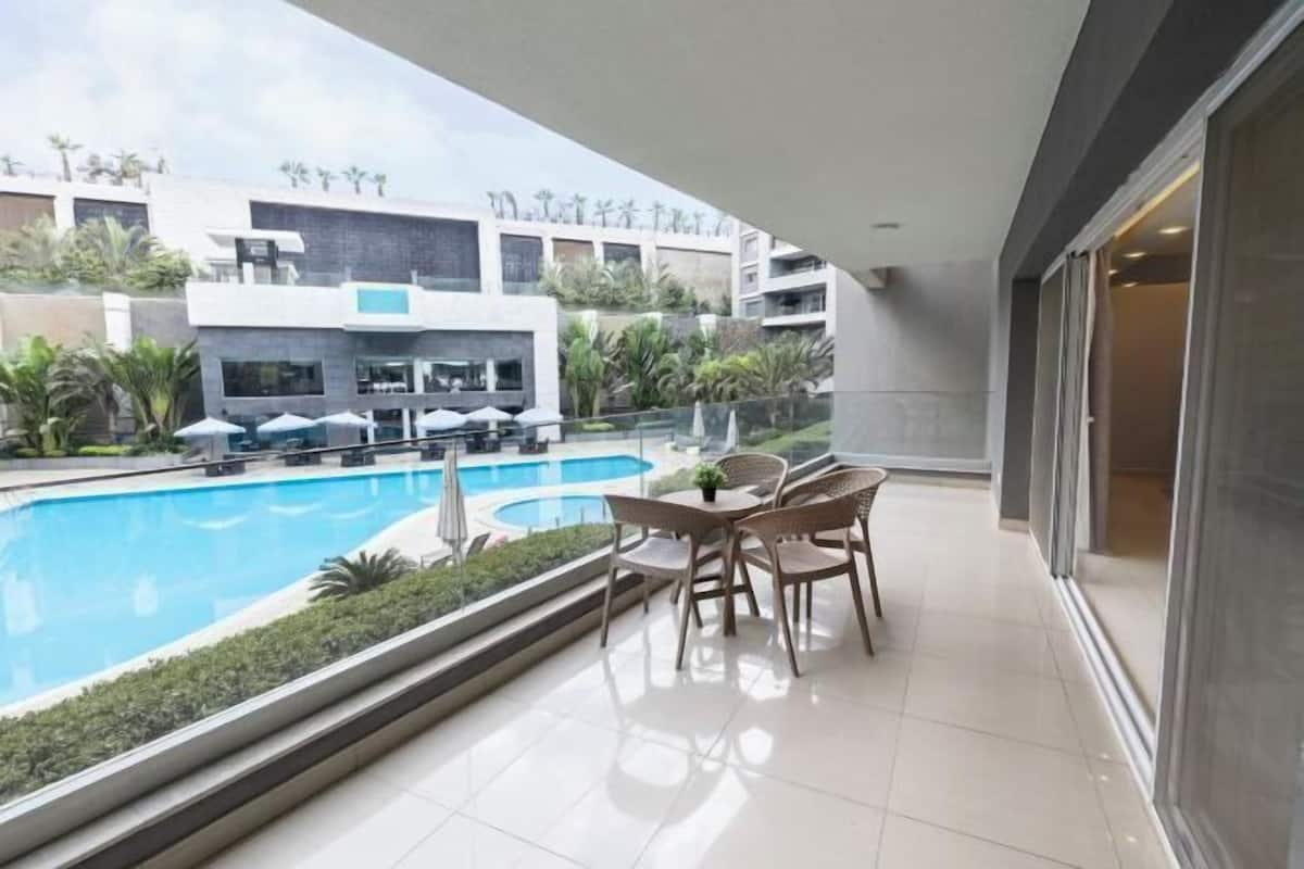 Pool | Outdoor pool
